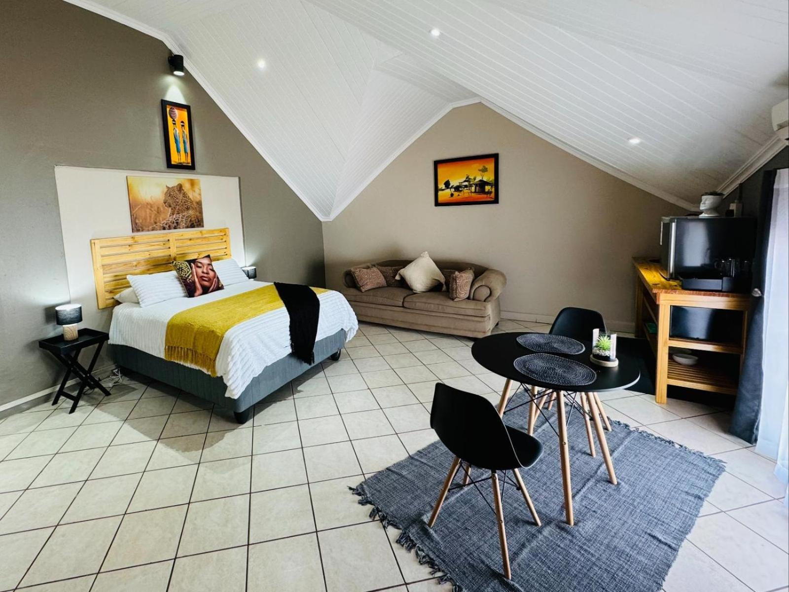 Echo Mountain Inn (Adults Only) Thabazimbi Δωμάτιο φωτογραφία